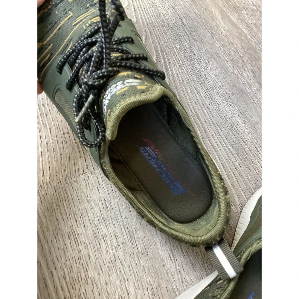 BOBS by Skechers Shoes Sneakers Womens Size 9.5 Green Lace Up Memory Foam 31363